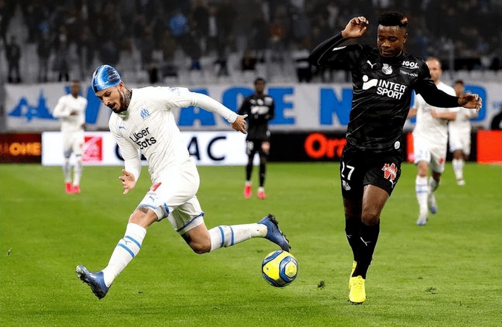 摩納哥：歐冠賽場的&ldquo;逆襲者&rdquo;傳奇